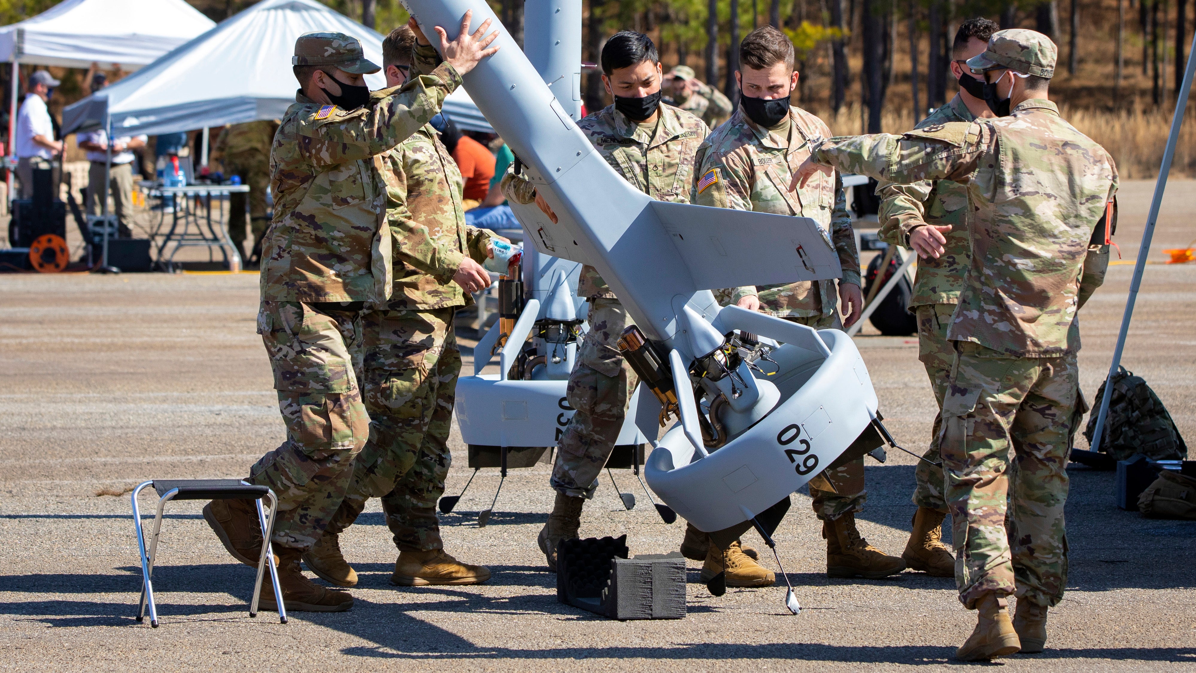 Soldiers with UAV