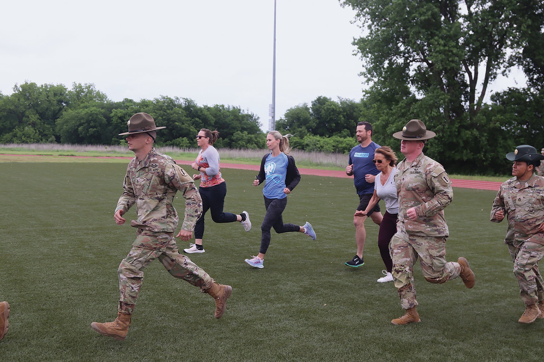 Community members get a taste of what basic training is like at Fort Sill, Oklahoma. (Credit: U.S. Army/Monica Wood)